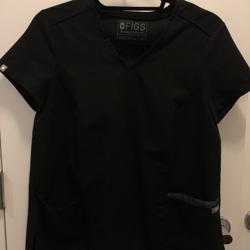 Figs Scrub Top - Black